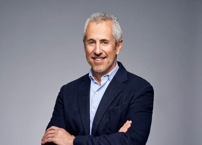Danny Meyer, the founder of Shake Shack, joins Ed Bastian on episode two of "Gaining Altitude."