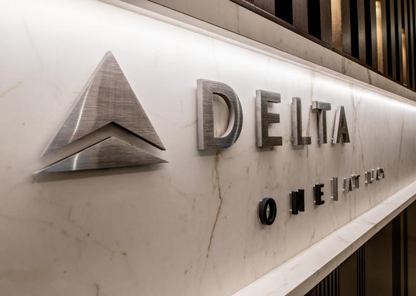 デルタ航空、ロサンゼルス空港にデルタ・ワン専用チェックインと西側