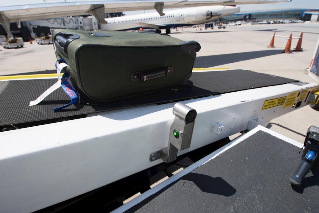 La IATA sigue los pasos de Delta con el rastreo de equipaje a través de  RFID | Delta News Hub