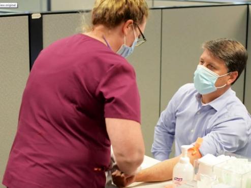 Bill Lentsch getting COVID-19 test