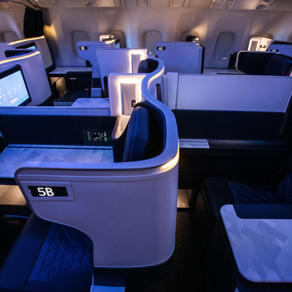Refreshed cabin for Delta One service on Boeing 767 