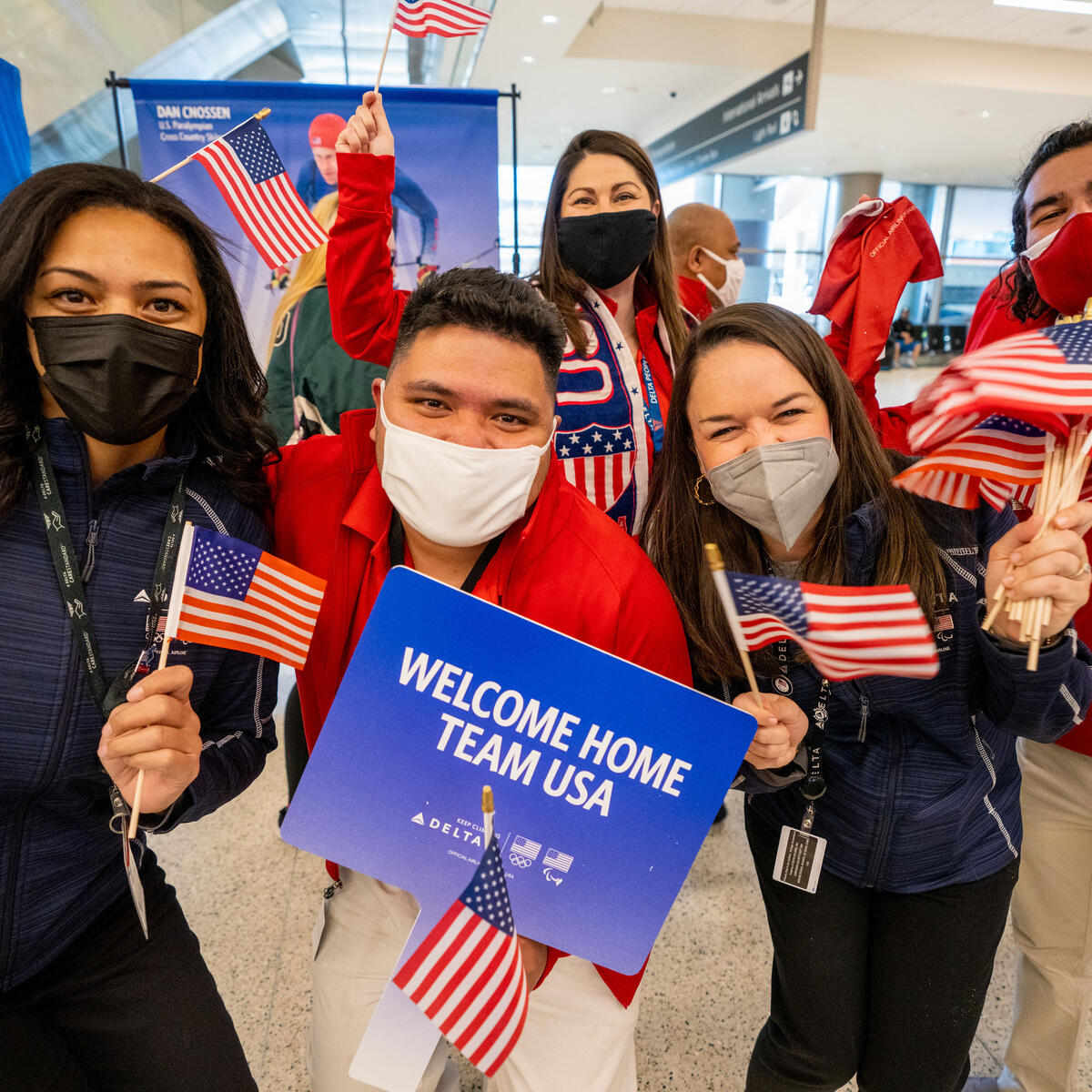 Delta employees welcome home Team USA.