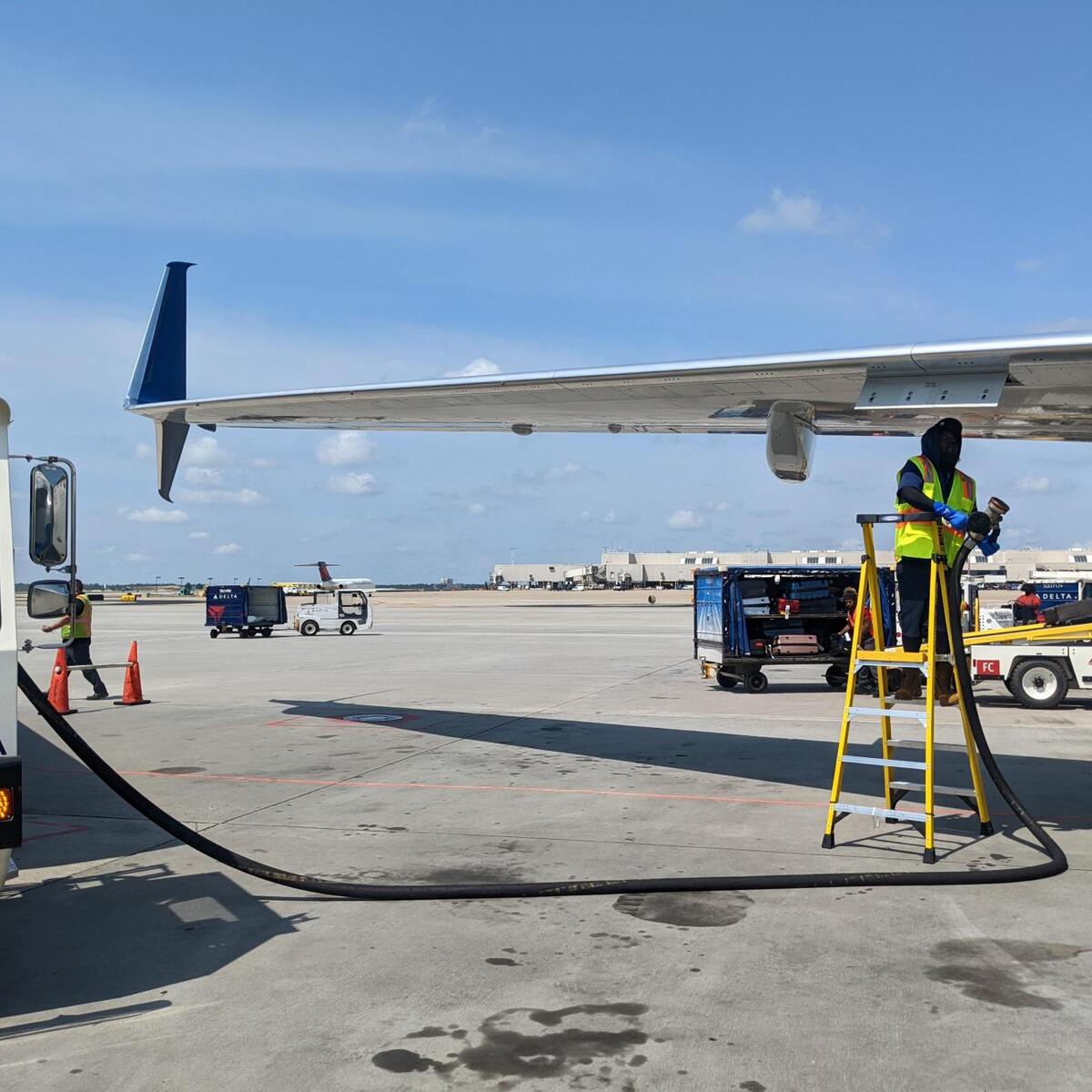 The airline’s most fuel-efficient aircraft in-service today, the 737-900ER, took off powered by a fuel blend that included 400 gallons of sustainable aviation fuel– marking a record for the largest amount of SAF used on a flight out of Atlanta