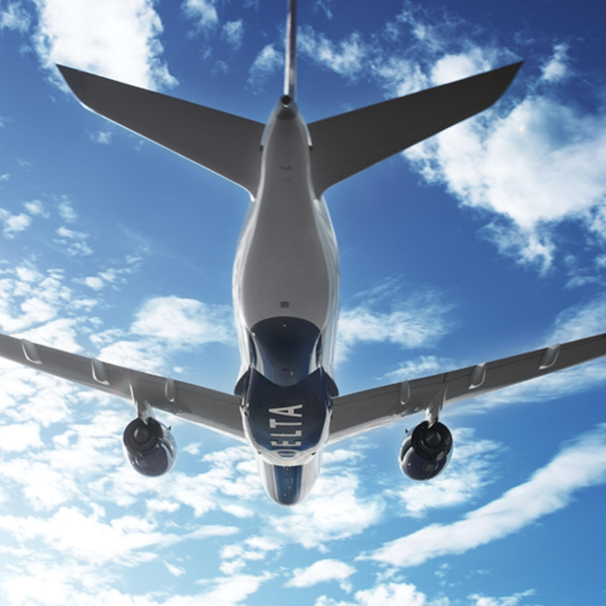 Airbus A350, view from below