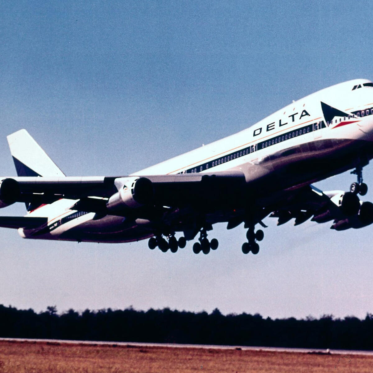 Vintage photo of Boeing 747 landing