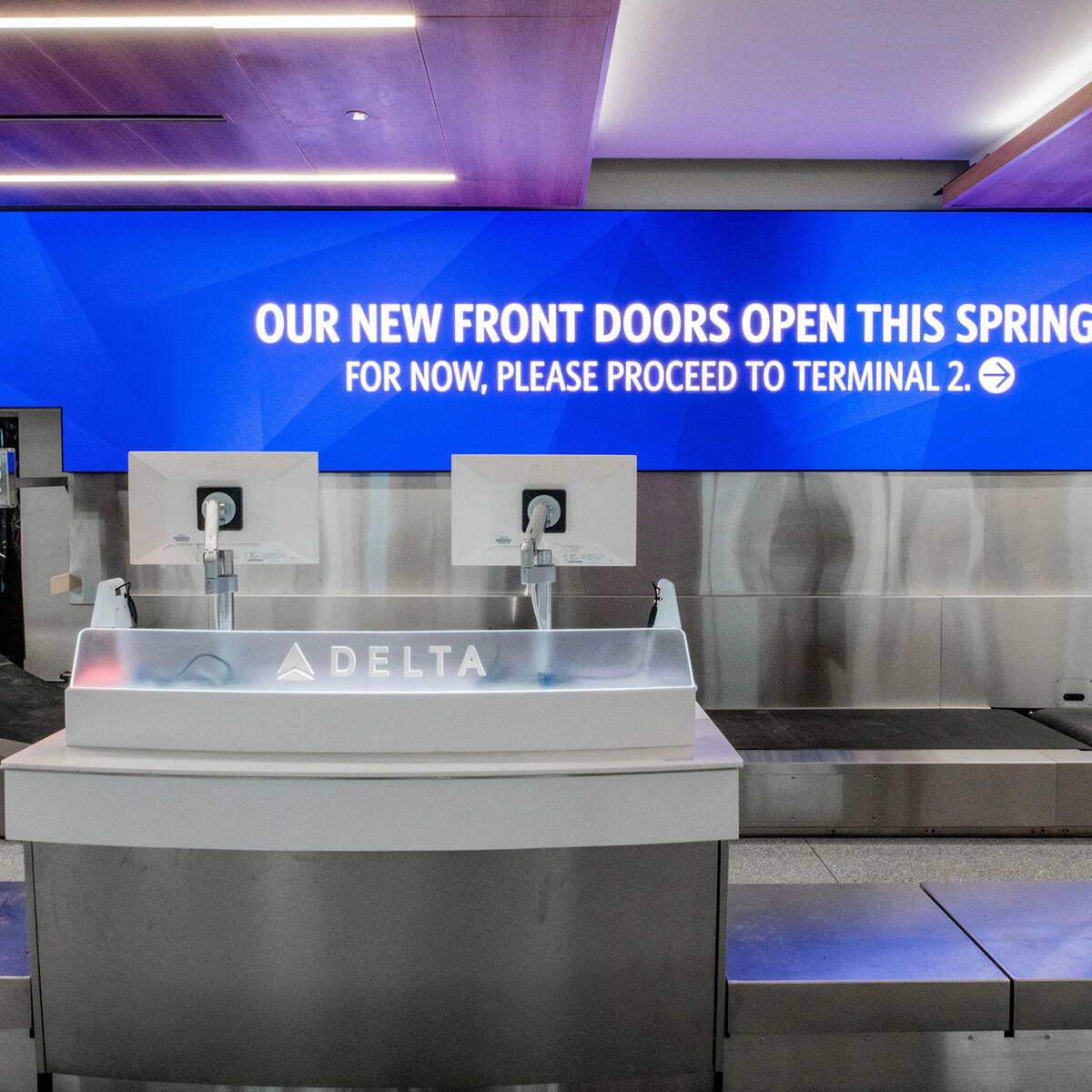 LAX terminal
