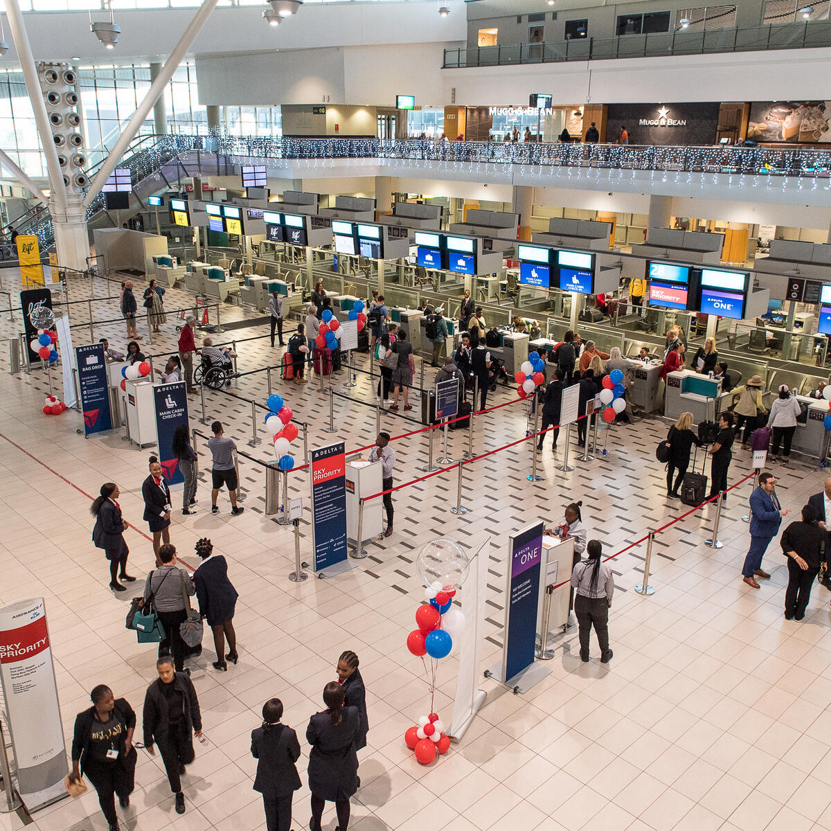 Delta departures and check in at Cape Town International Airport (CPT).