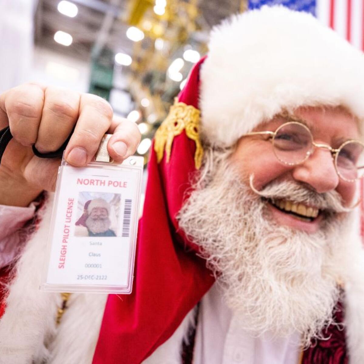 Delta people from TechOps, In-Flight Service, Global Sales, Finance, IT and Flight Operations rallied to purchase and assemble bicycles, as well as rally toy and money donations to support Toys for Tots.