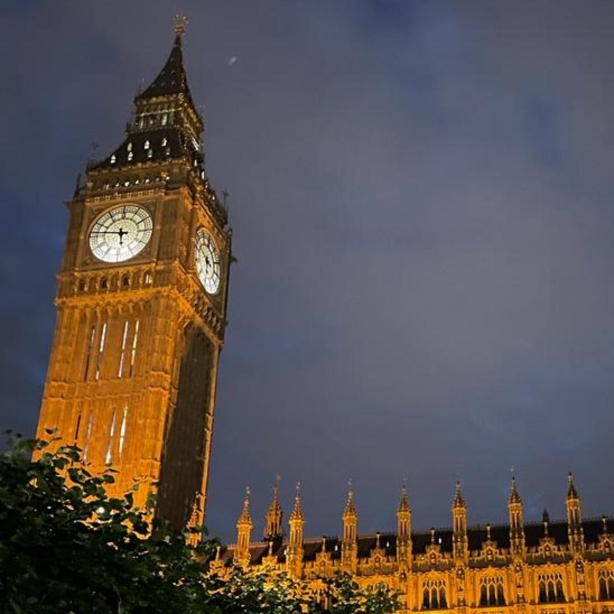 Scenic view of Big Ben at nighttime