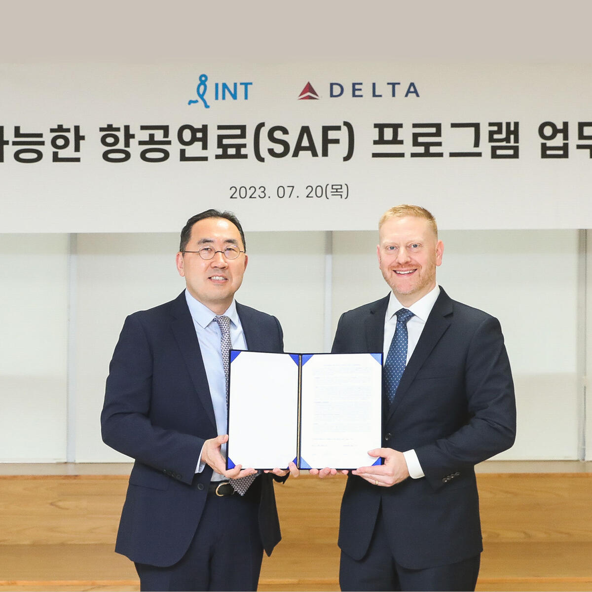 Delta and Interpark Triple executives reveal SAF agreement
