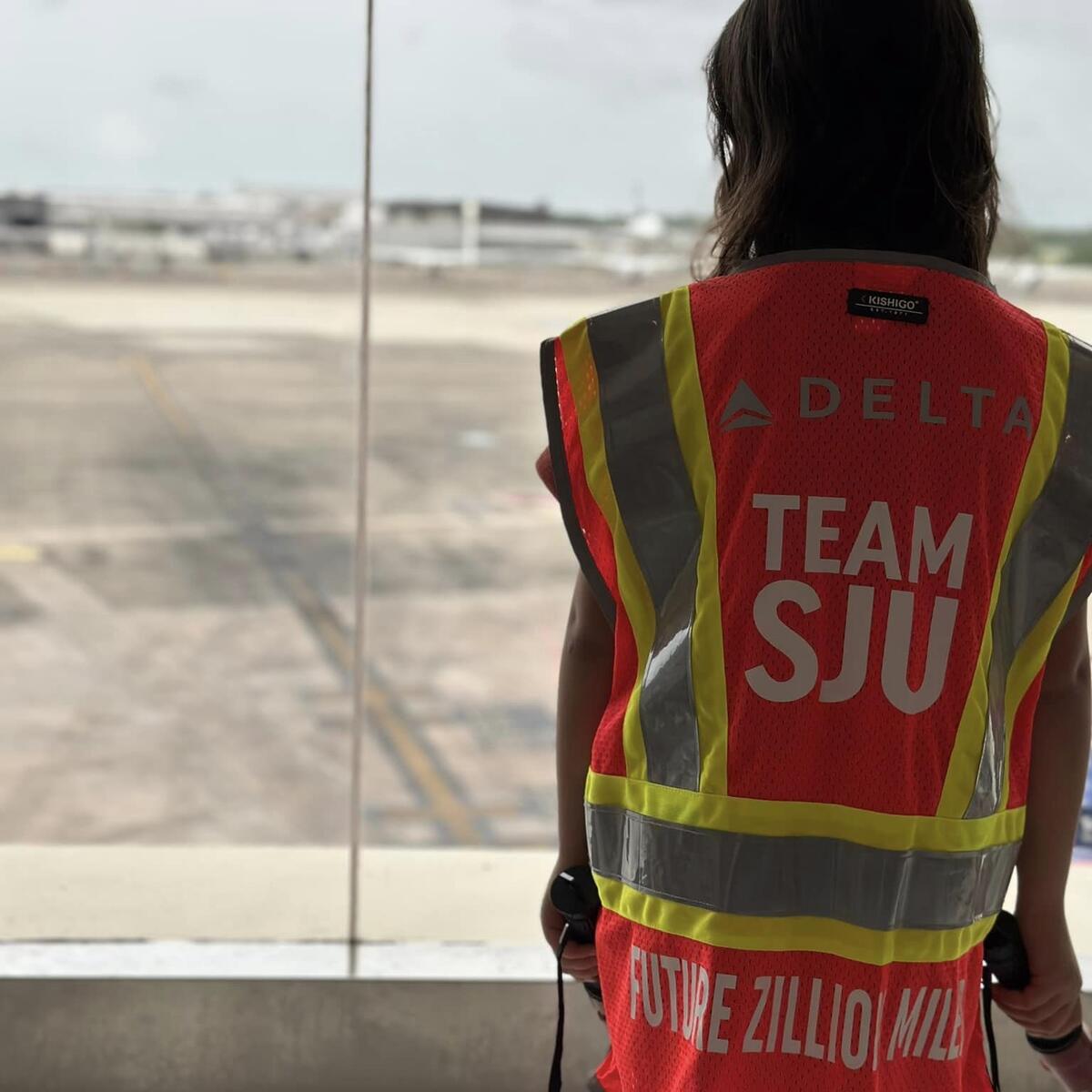 Customers passing through San Juan airport may notice some young Delta helpers as they wait to board their next flight as part of a special initiative to inspire excitement about aviation.