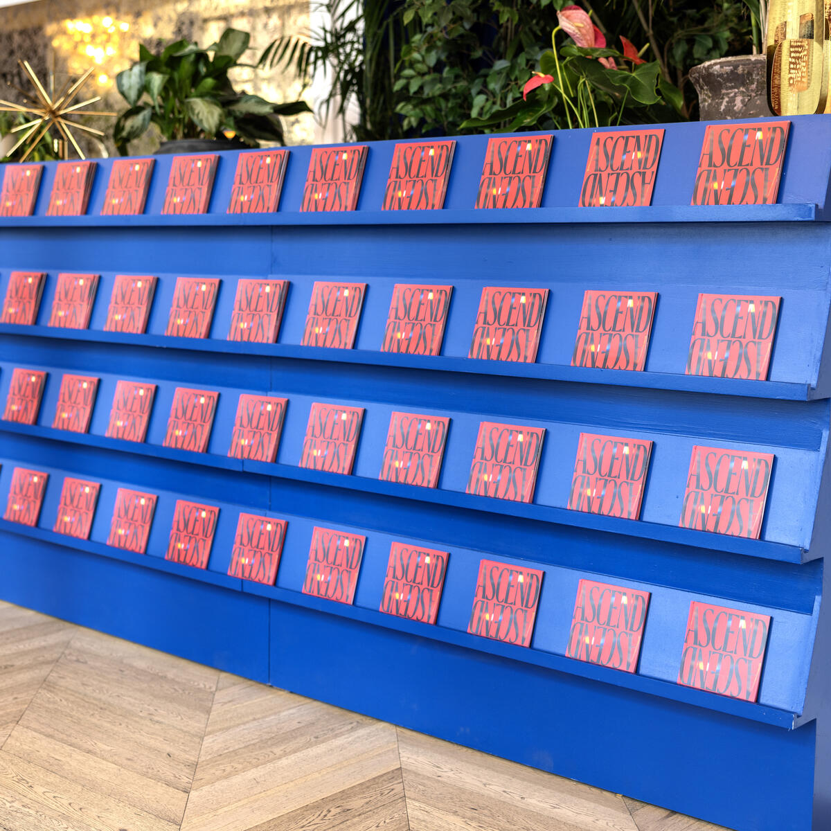 Within the Delta Lounge, a newsstand displays copies of Delta's Ascend zine, a curated guide to SXSW 2024.&nbsp;