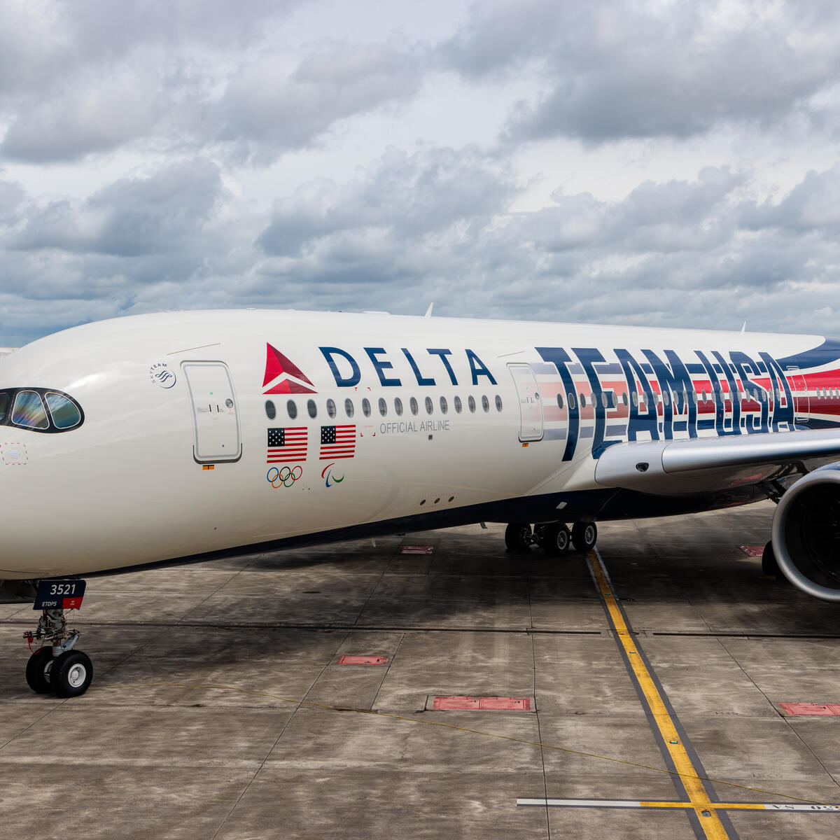 On May 2 Delta unveiled its custom Airbus A350 Team USA aircraft livery in Toulouse, France honoring the airline’s commitment to celebrate these athlete’s journey and connect them with their dreams as the official airline of Team USA. 