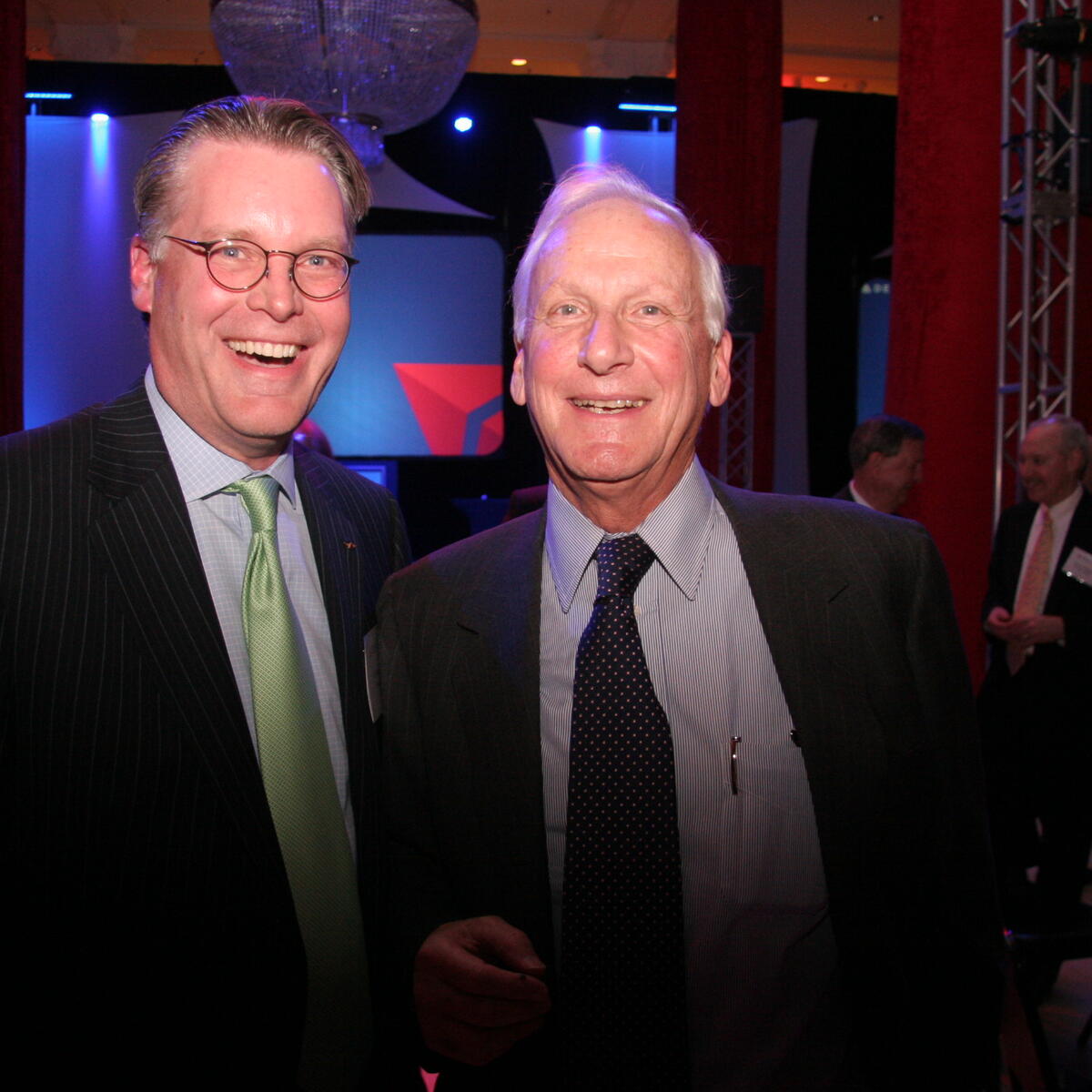Former Delta CEO Jerry Grinstein with current CEO Ed Bastian 