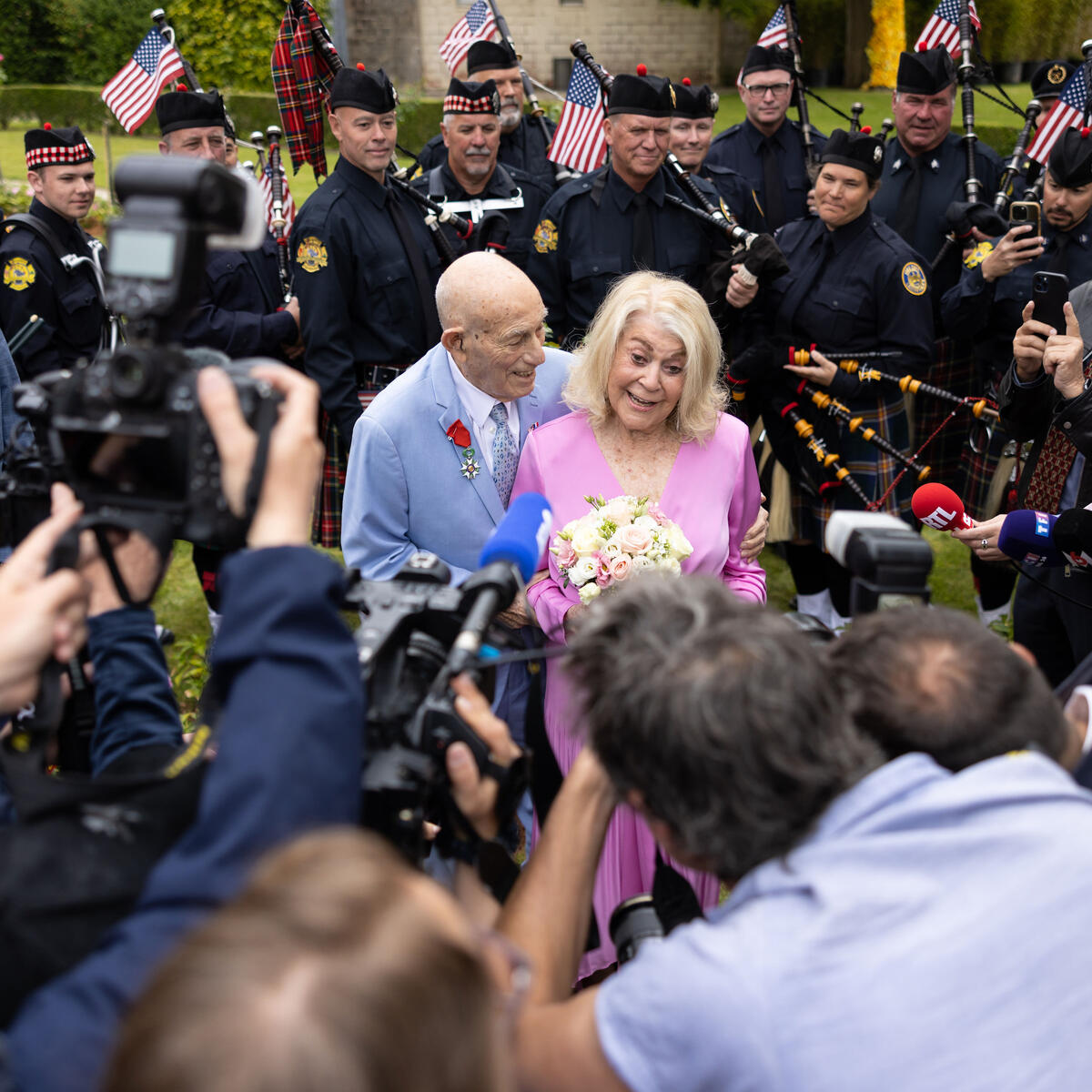On June 8, WWII Veterans were welcomed to Utah Beach by the Mayor of Saint Marie du Mont., and members of the Delta family had the honor of attending the wedding of 100-year-old WWII Veteran Harold Terens and his now-wife, 96-year-old Jeanne Swerlin.