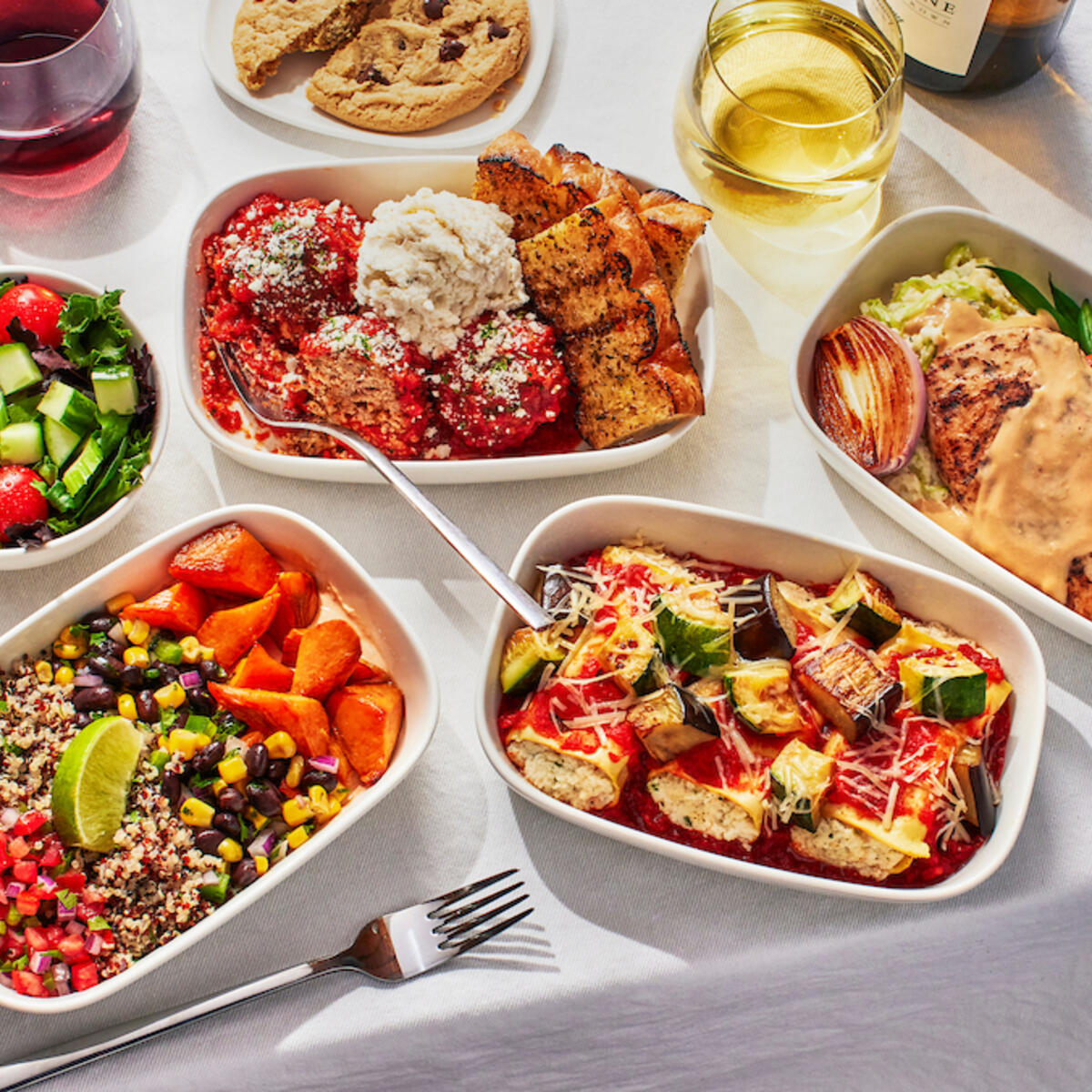 Jon & Vinny’s iconic braised meatballs with Bianco DiNapoli marinara, garlic bread and Goia ricotta will expand to additional markets, including Los Angeles, Seattle, Portland and Salt Lake City – available for customers in domestic First Class where meal service is offered. 