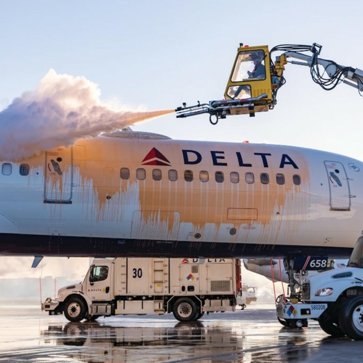 Delta aircraft being deiced