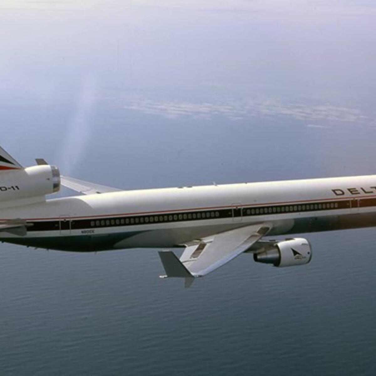 MD11 flying above water