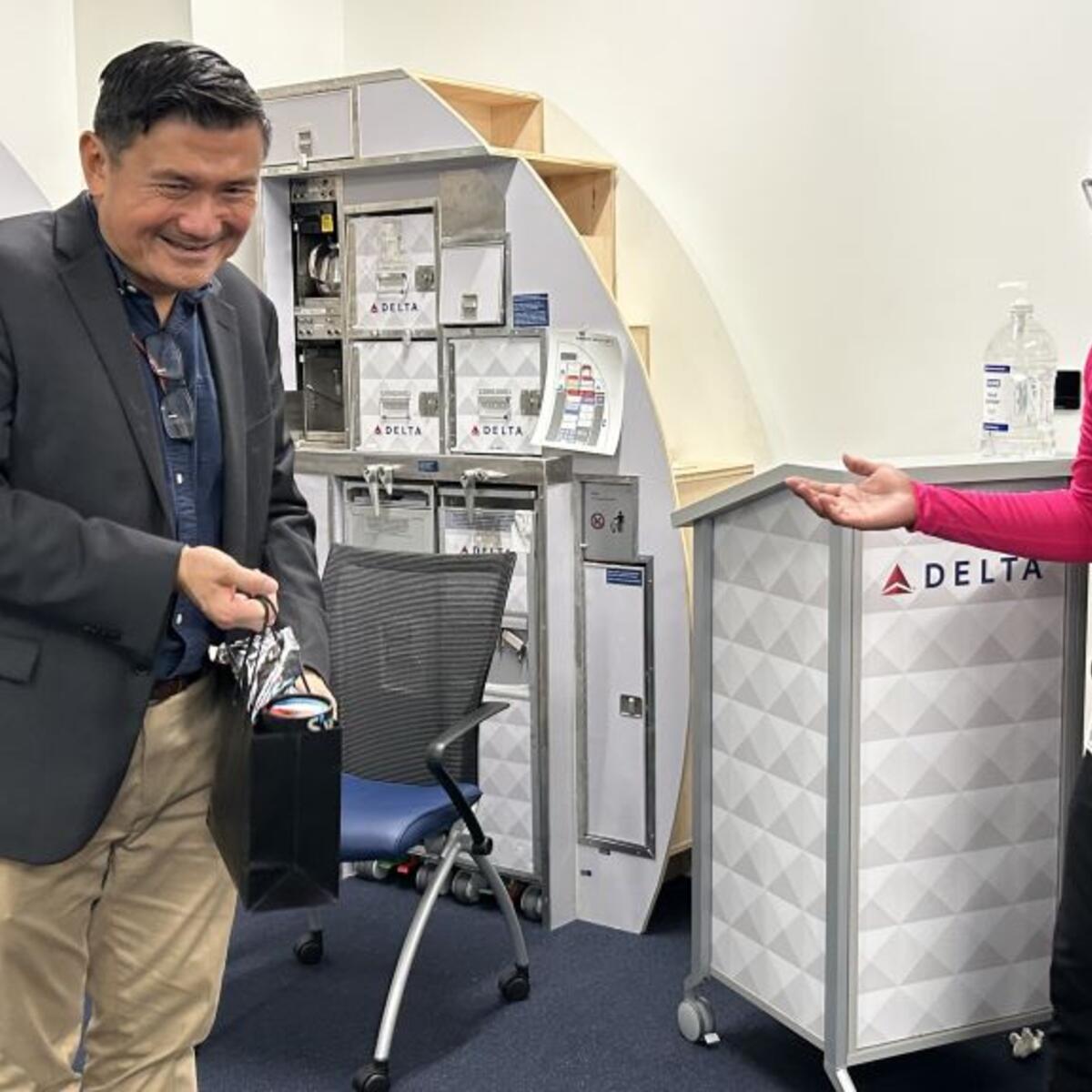 Todd O., Delta’s most frequent flyer, was invited to the airline’s Atlanta headquarters to connect with Delta people and supply rich insight to senior leaders. 
