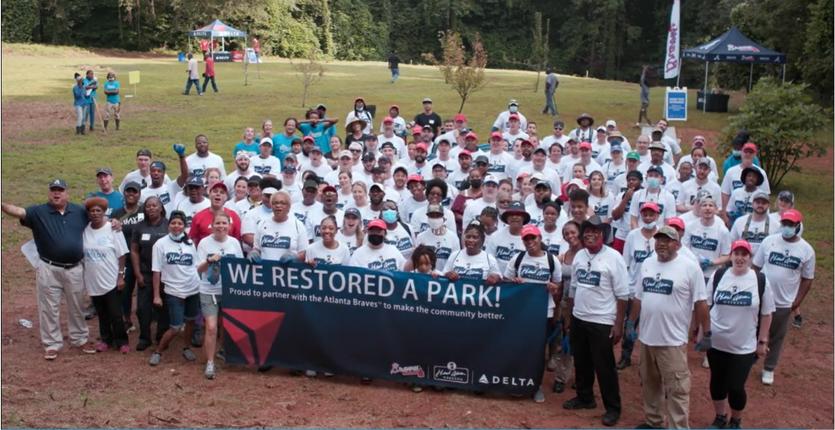 In celebration of Hank Aaron Weekend, Delta employees partnered with the Atlanta Braves to restore a historic ballfield in Bush Mountain, one of the oldest Black communities in Atlanta’s historic Westside neighborhood. 