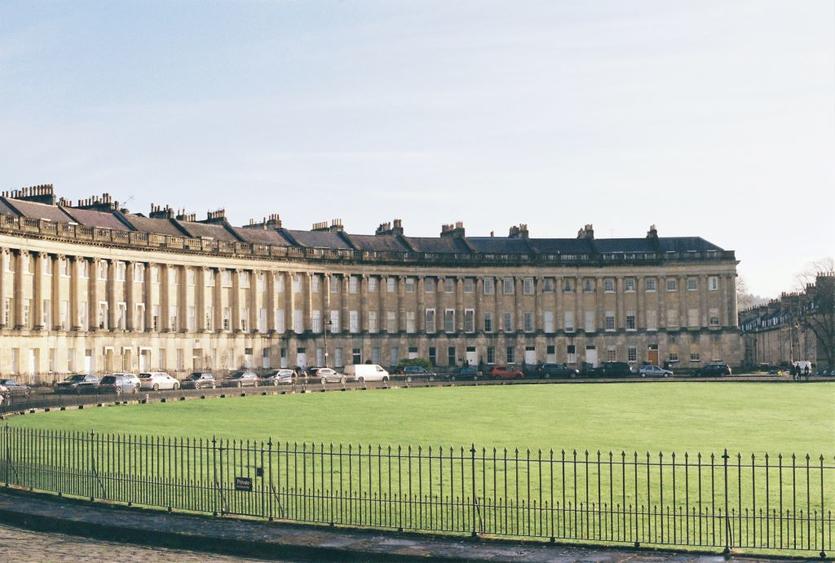 A scenic shot of one of the most photographed spots in England: the Royal Crescent.
