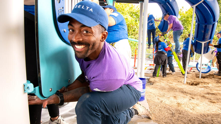 希少 デルタ航空パイロットのベア 刺繍ロゴ 希少 デルタ航空パイロットのベア 刺繍ロゴ