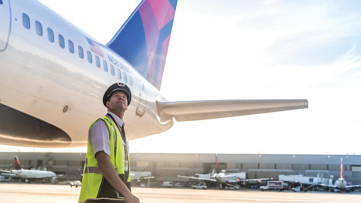 Companhia aérea de baixo custo Spirit Airlines inicia operações em Miami -  AcheiUSA