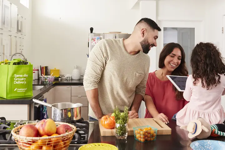 Delta partners with Instacart