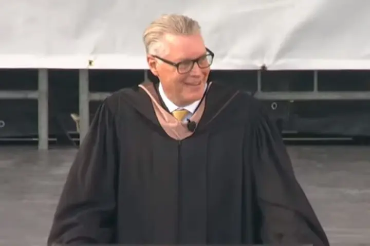Delta CEO Ed Bastian to deliver commencement address at University of Georgia