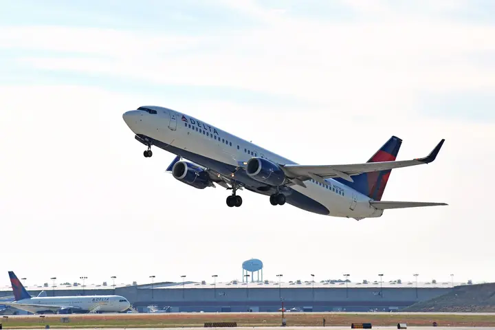 Boeing 737-800 aircraft departing