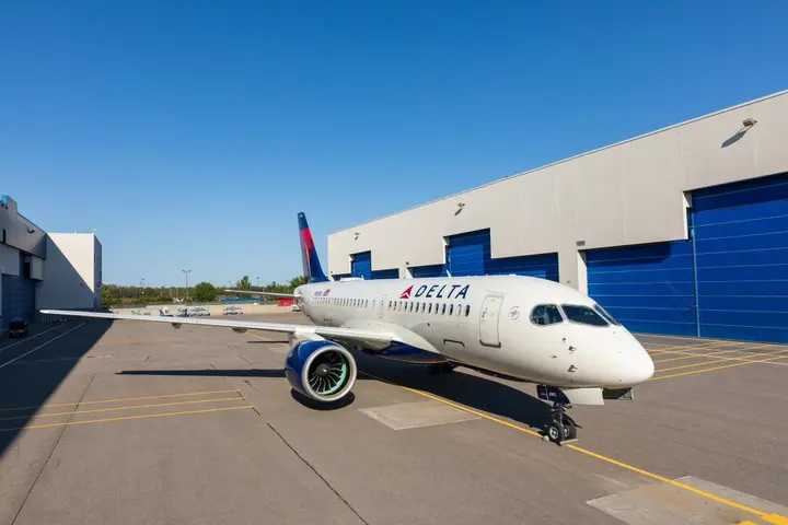 A220-100 exterior
