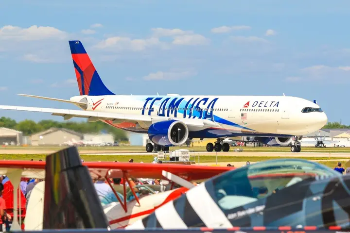 Delta’s Team USA A330-900neo taking off for its flight demonstration