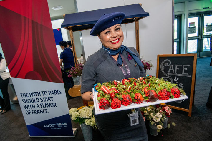 Delta people, customers and friends celebrate the departure of Delta Flight 290 from Los Angeles International Airport (LAX) to Paris Charles de Gaulle Airport (CDG).
