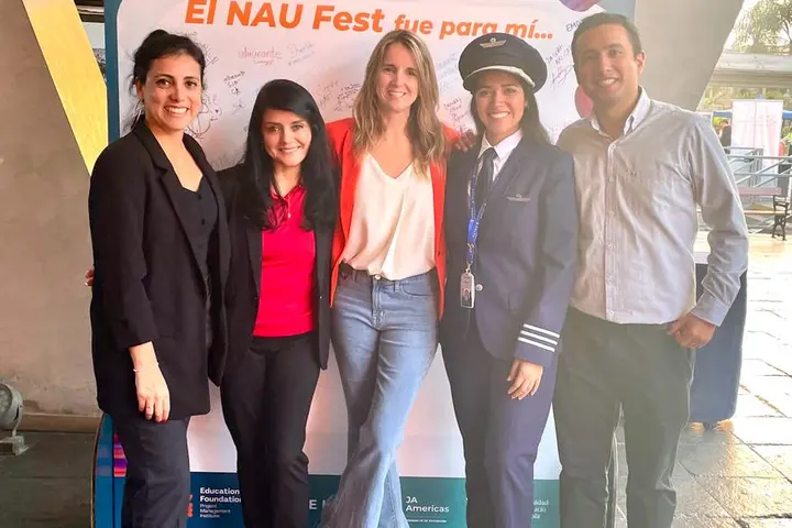 On Sept. 1, Delia Ortega Valderrama, Country Sales Manager – Peru for Delta, and Yessica García, pilot for LATAM Airlines, spoke with 200 students at Junior Achievement Peru’s NAU Fest career exploration event. 