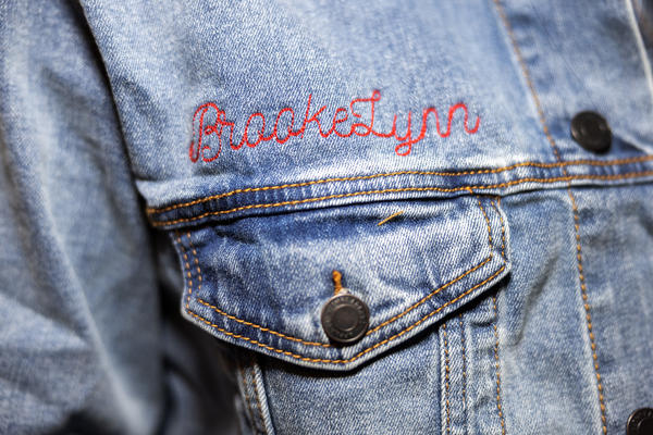 The first 100 SkyMiles members to check in Delta’s SXSW Lounge received an exclusive denim jacket and were able to have it personalized with a limited-edition vintage patch with unique name embroidery. 