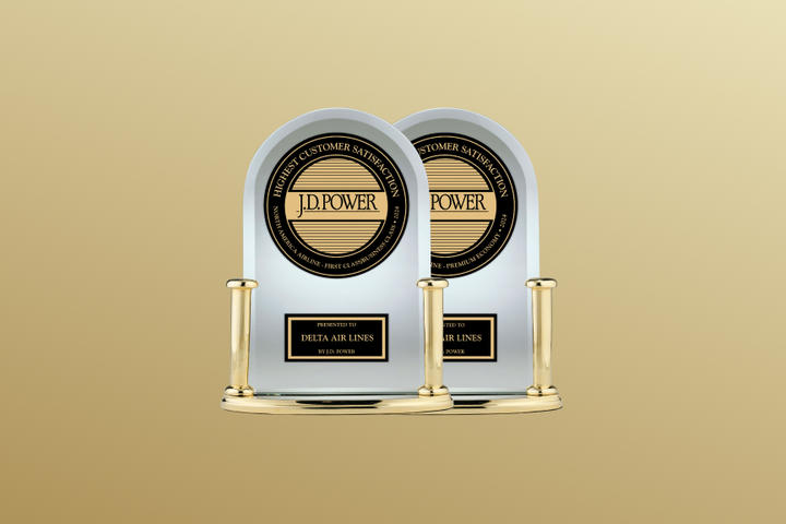 The J.D. Power Customer Satisfaction awards for 2024 are shown.