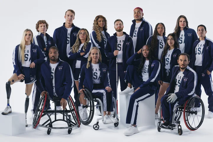 A shot of all 15 Delta-sponsored Team USA athletes
