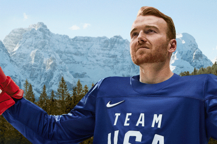 Sled hockey player Declan Farmer