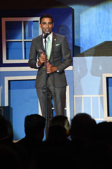 Ranjan accepting award