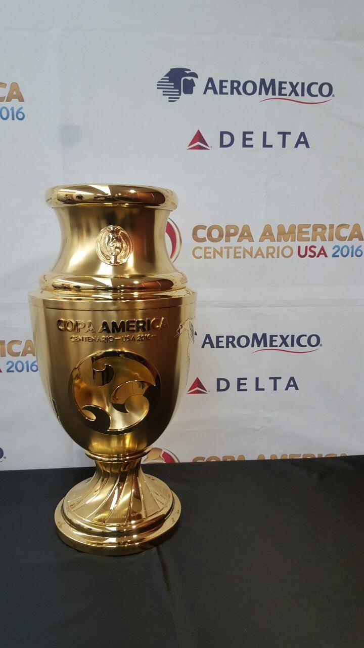 デルタ航空 サッカー南米選手権の米国開催を前に 優勝トロフィーの中南米ツアーを実施 Delta News Hub