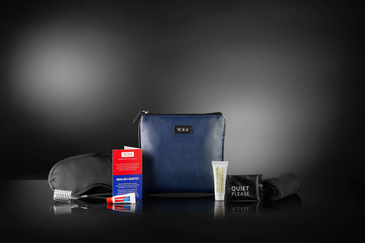Delta Premium Select TUMI pouch