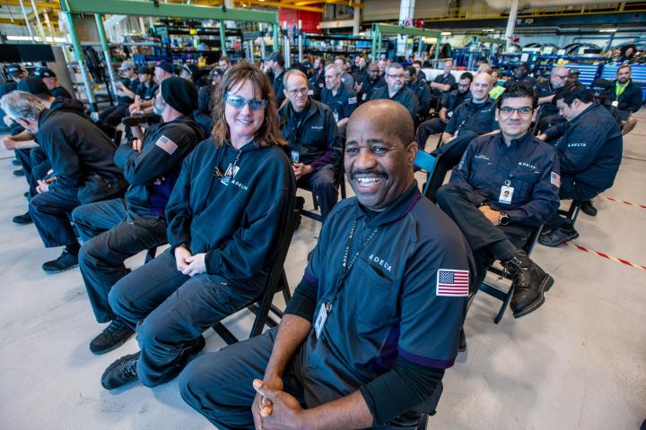 More than 50 TechOps members gathered in the new Engine Shop at the Technical Operations Center in Atlanta to receive the 2021 Platinum Award for Operational Excellence.