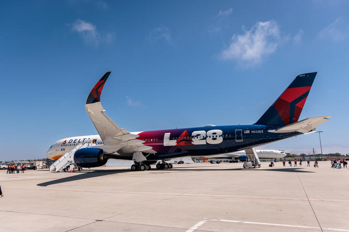 Following the Closing Ceremony of the Olympic Games Paris 2024, Delta carried the Olympic Flag from Paris to Los Angeles on its custom LA28 livery for the official Olympic Flag Flight – signifying the Games’ return to the United States in 2028 for the first time since the 2002 Salt Lake Olympic and Paralympic Games.