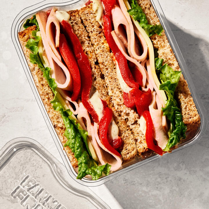 Smoked Turkey & White Cheddar Sandwich