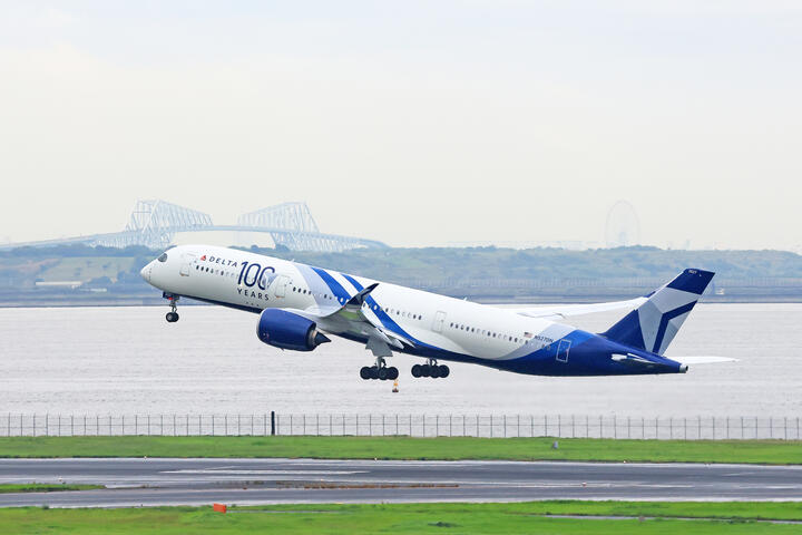 Centennial A350 at HND
