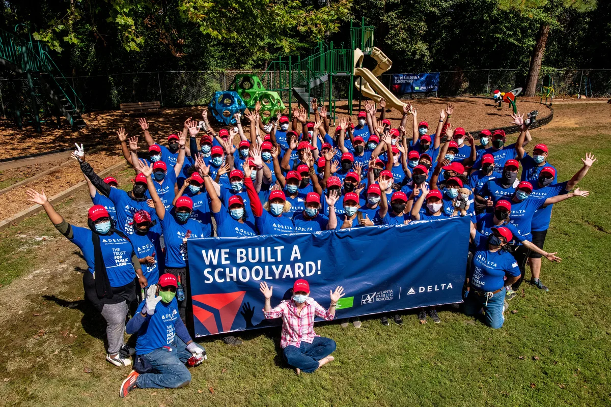 Delta employees at a recent volunteer project.