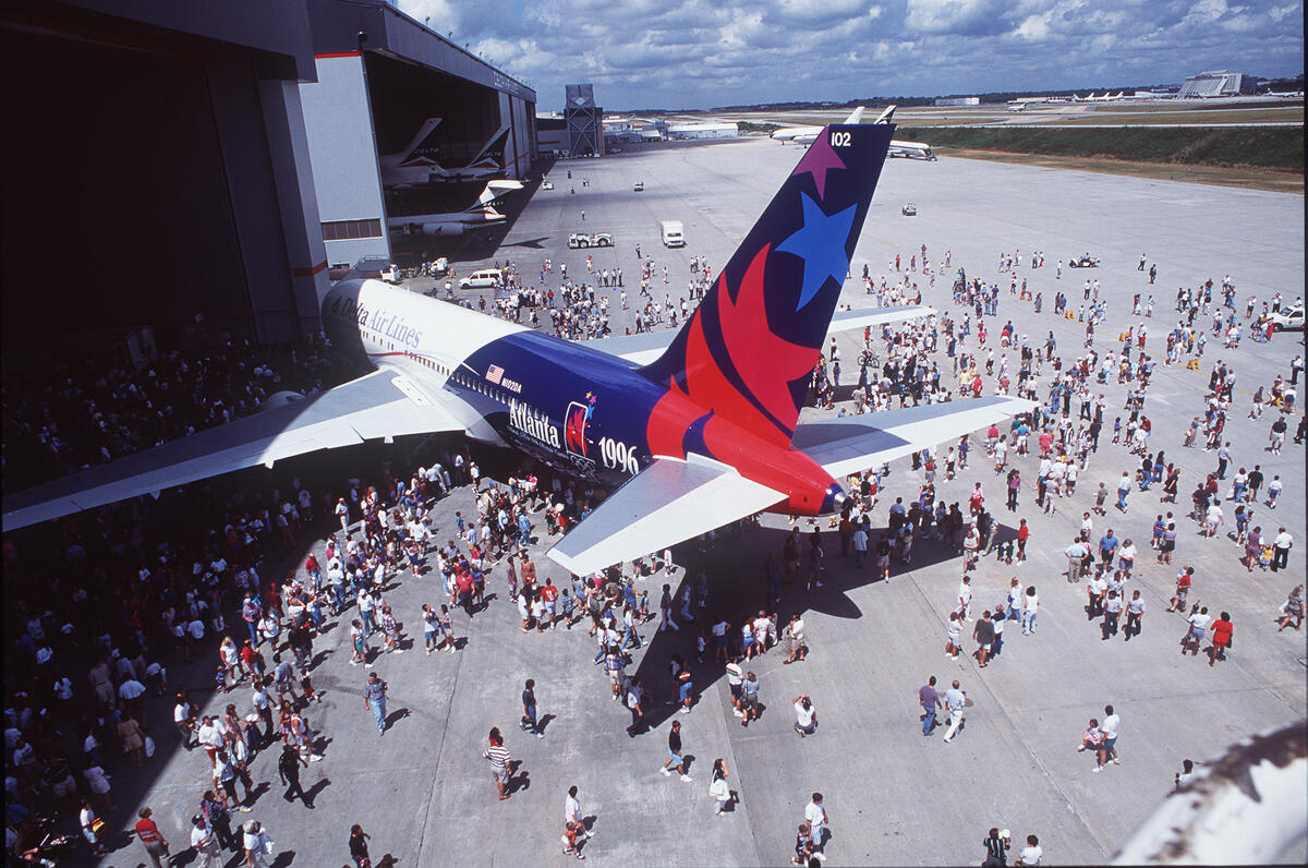 The Wings & Dreams livery as seen on a Delta B767. (Courtesy Delta Museum)