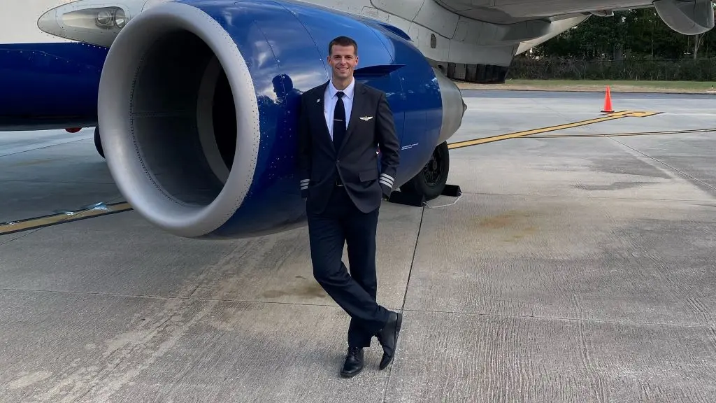 Colton Gray is Delta's first graduate of the Propel Collegiate Pilot Career Path program.