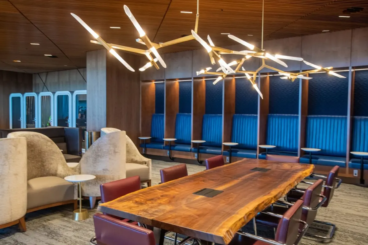 The Club includes a wide range of seating arrangements to suit guest needs. 