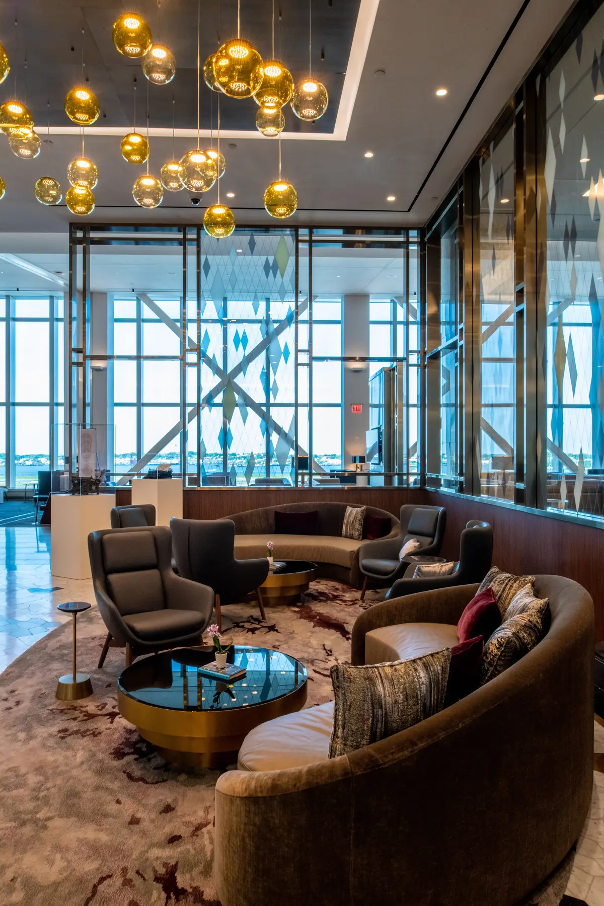 Inside the Delta Sky Club at LaGuardia Airport (LGA)
